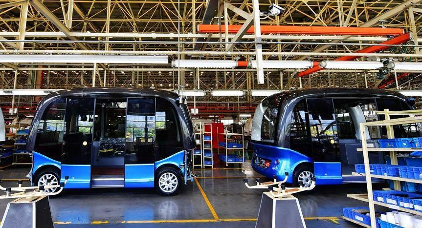（科技）（1）自动驾驶巴士“阿波龙”量产下线